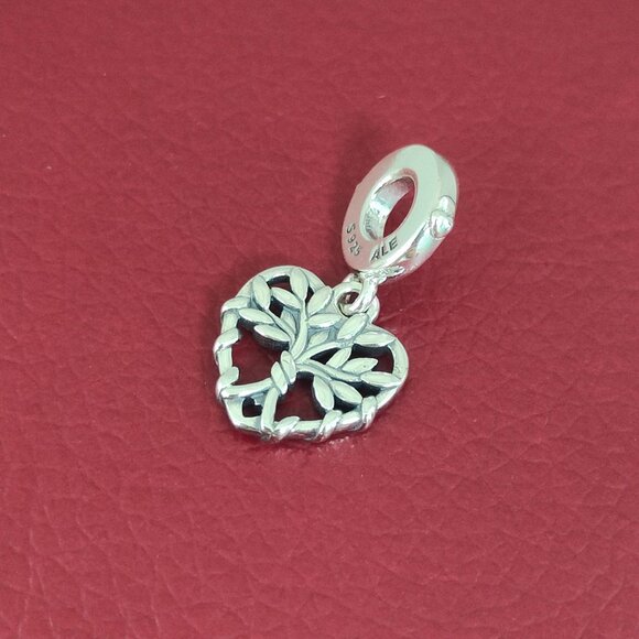 Heart Family Tree Dangle Charm - Picture 5 of 5